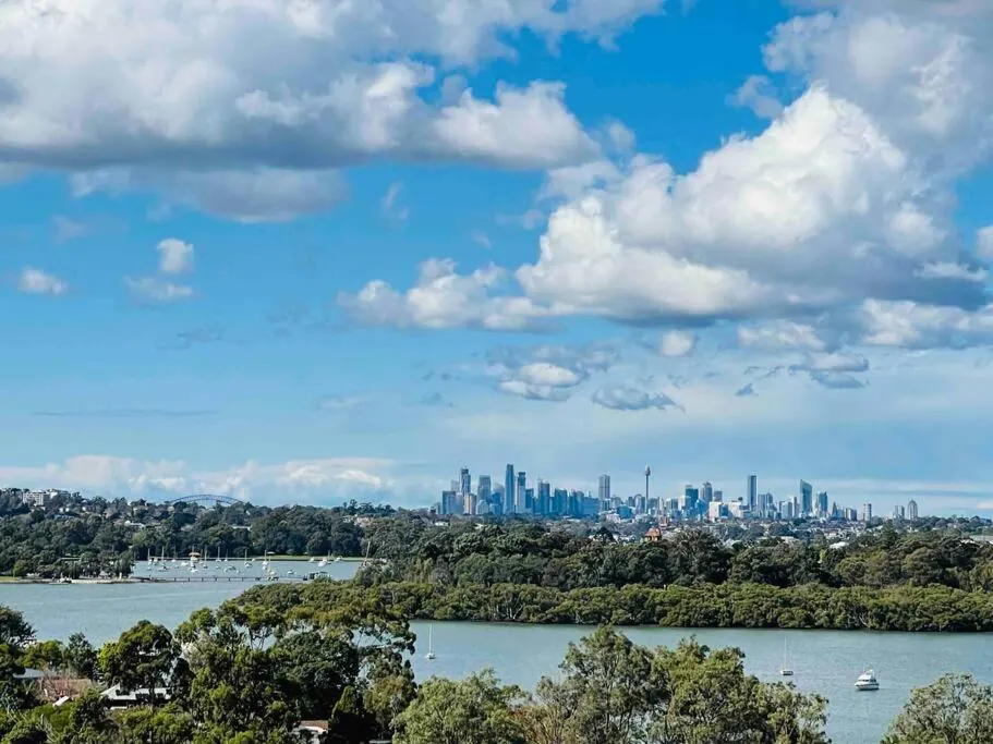 Stunning View 2-Bed 2-Bath Condo (Parking, WiFi)
