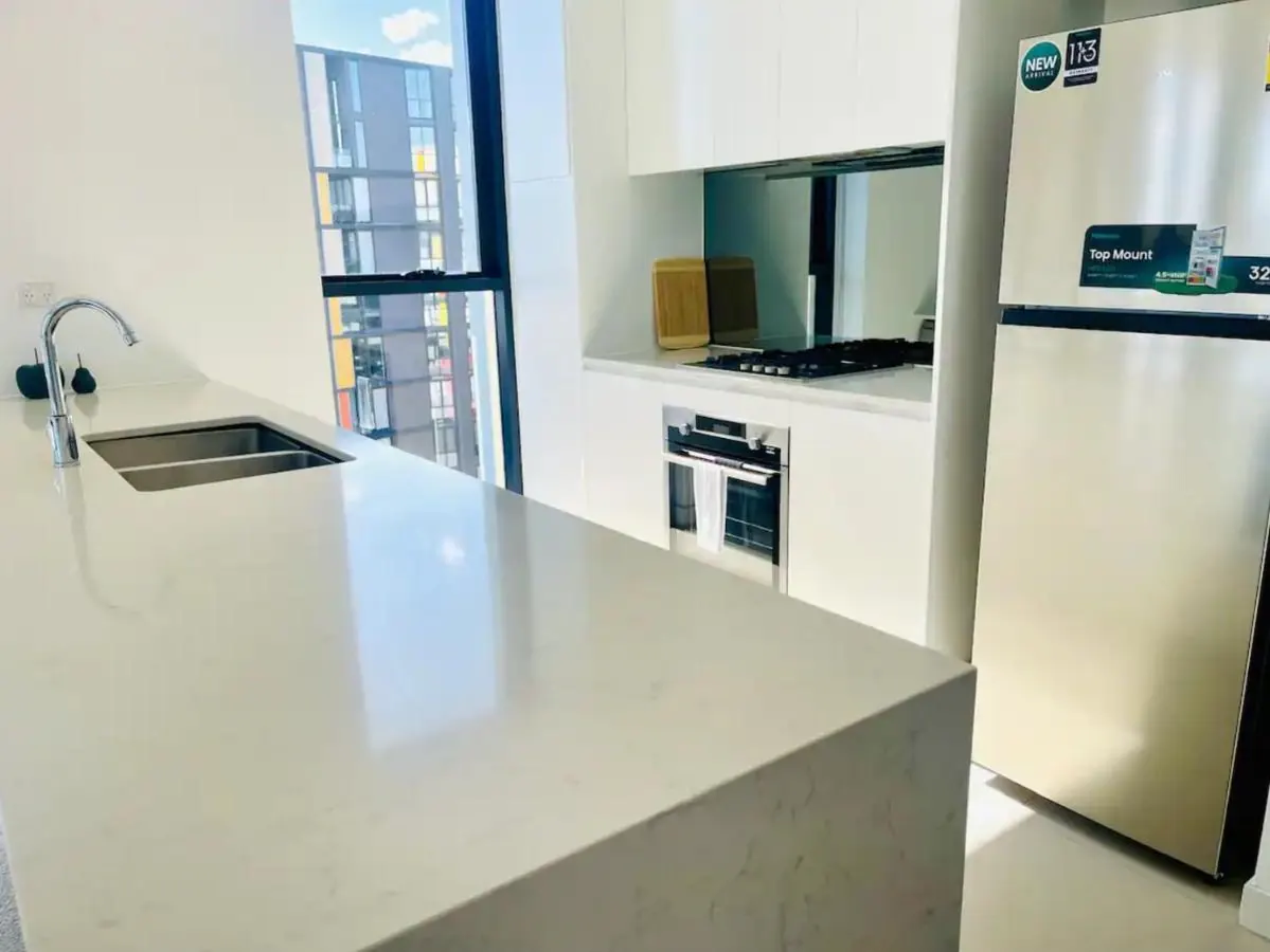 Meadowbank Waterview Condo - Pool & Parking